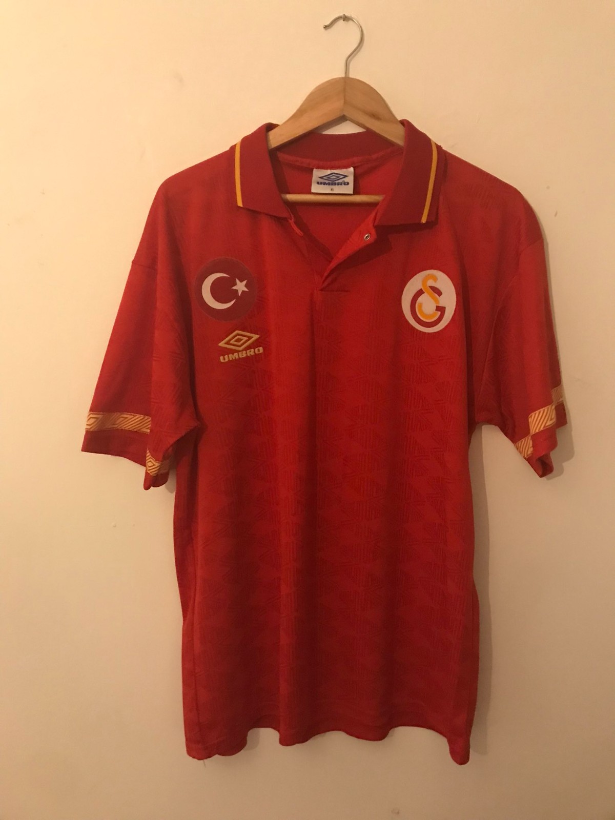 Cuarta de Galatasaray 93-94
