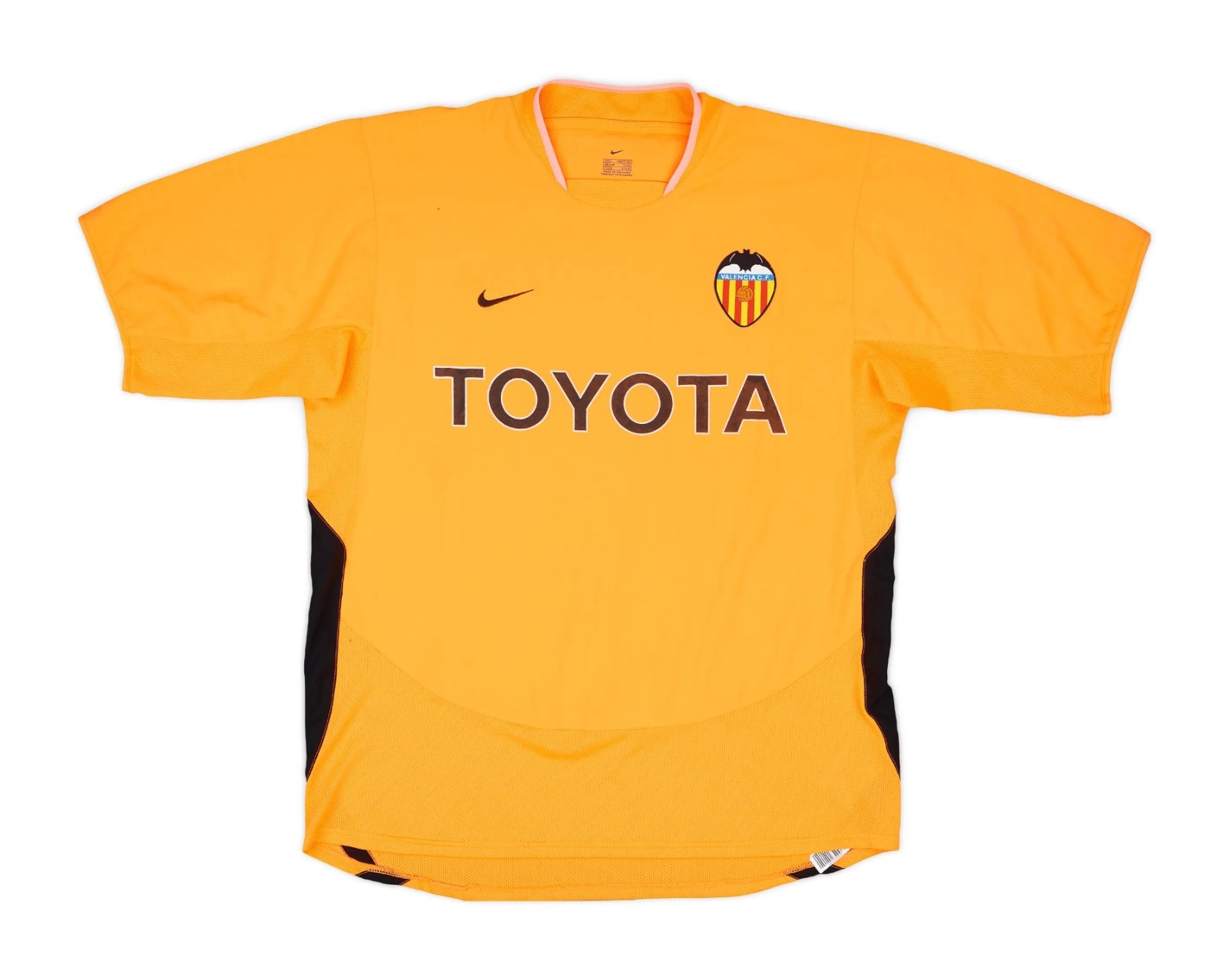 Segunda equipación de Valencia 03-04