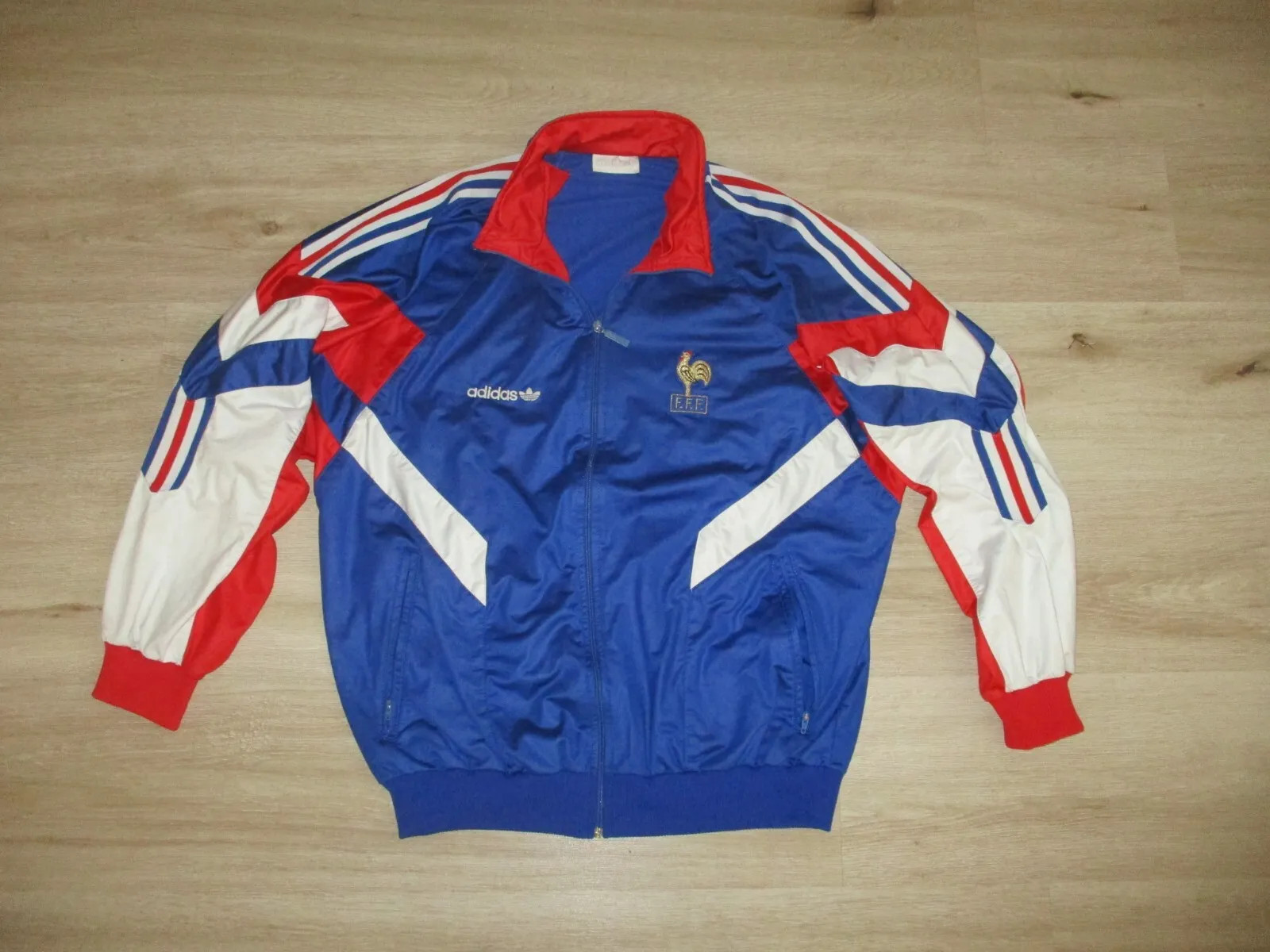 Equipación especial de Francia 1992