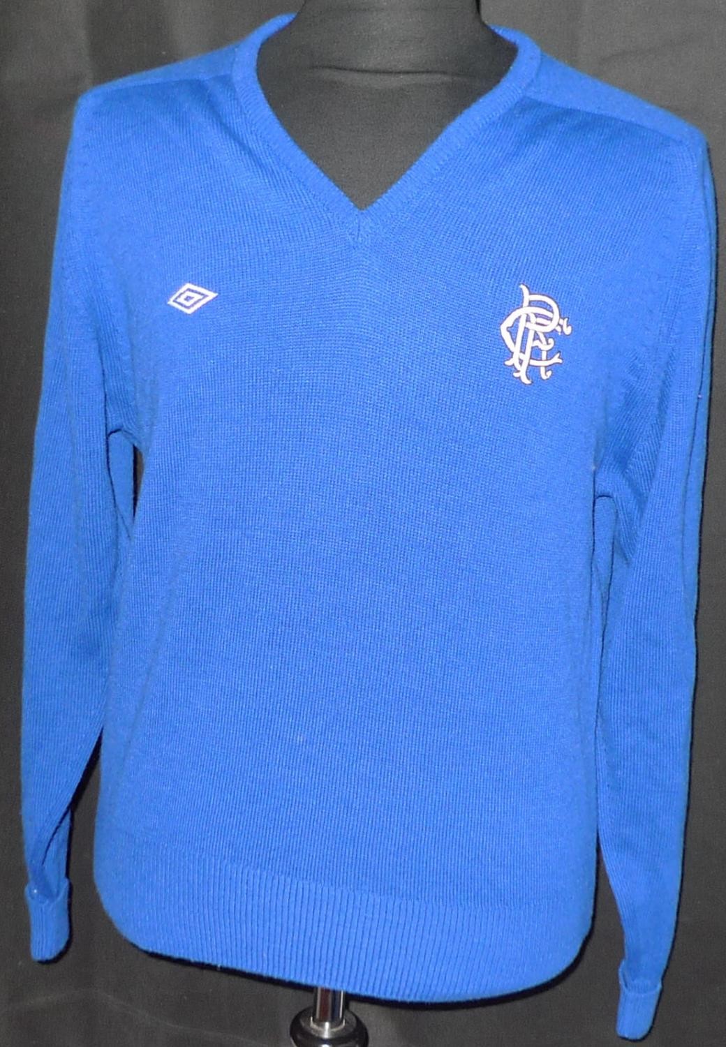 Primera equipación de Glasgow Rangers 76-77