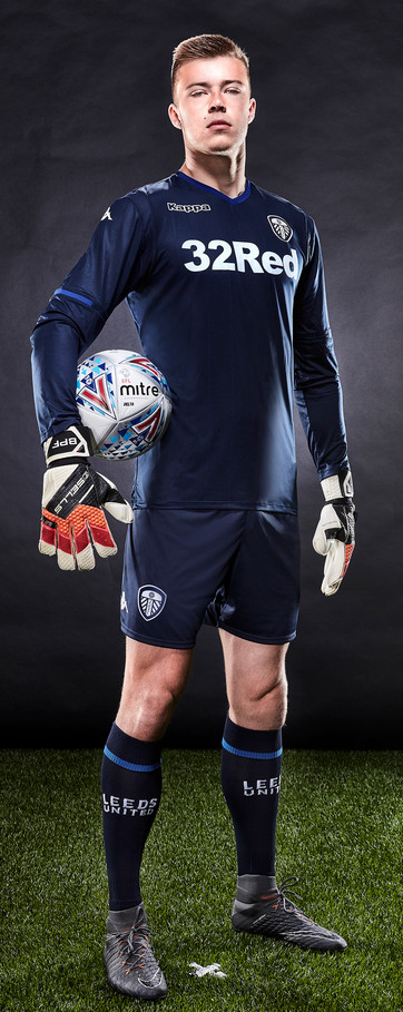 Leeds United 18-19 Portero 2