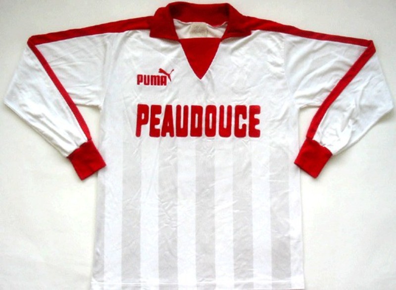 Primera equipación de Lille 81-82