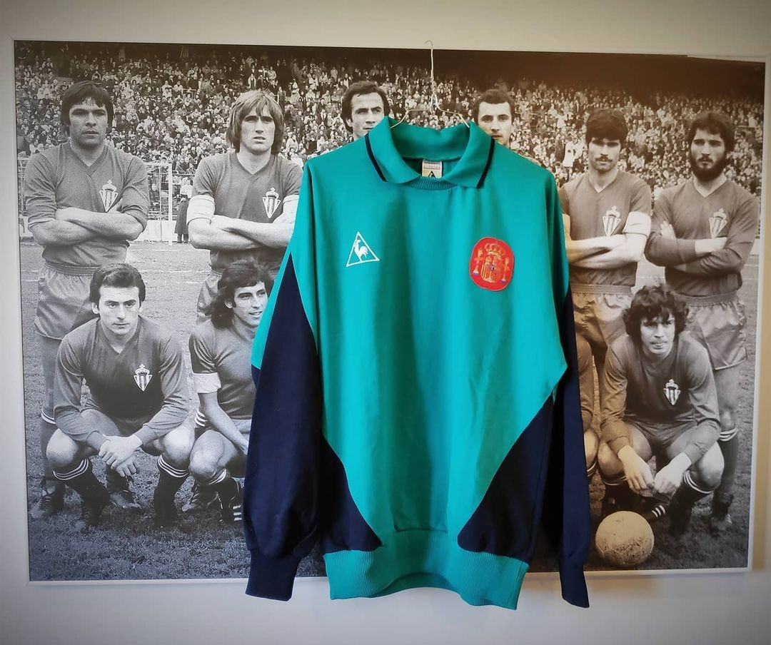 Equipación de portero de España 1988
