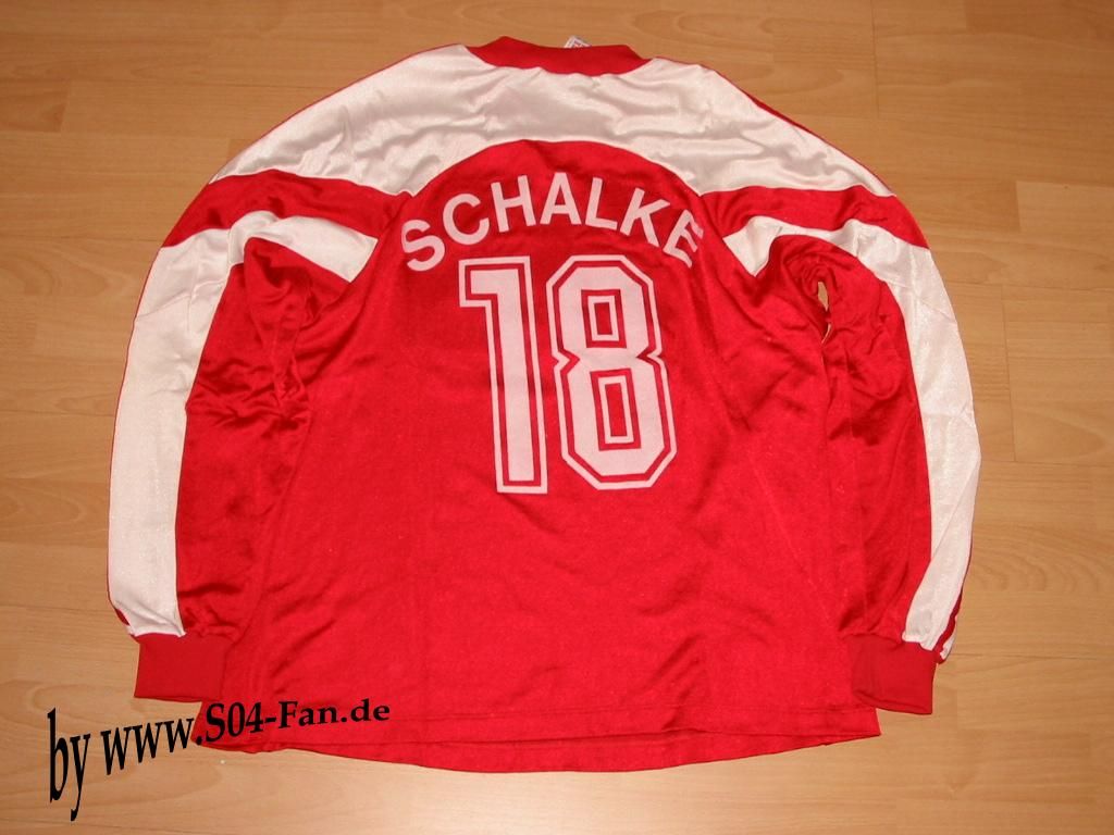 Schalke 04 93-94 Visitante 3