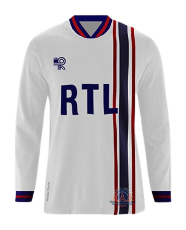 Tercera equipación de Paris Saint-Germain 76-77