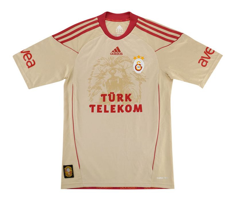 Segunda equipación de Galatasaray 10-11