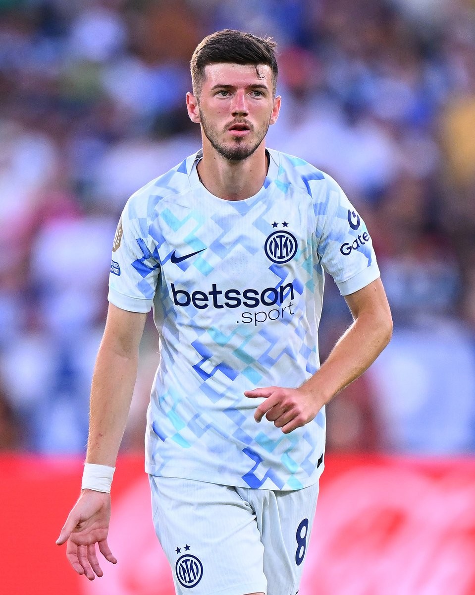 Inter Milan 2025 Visitante 4