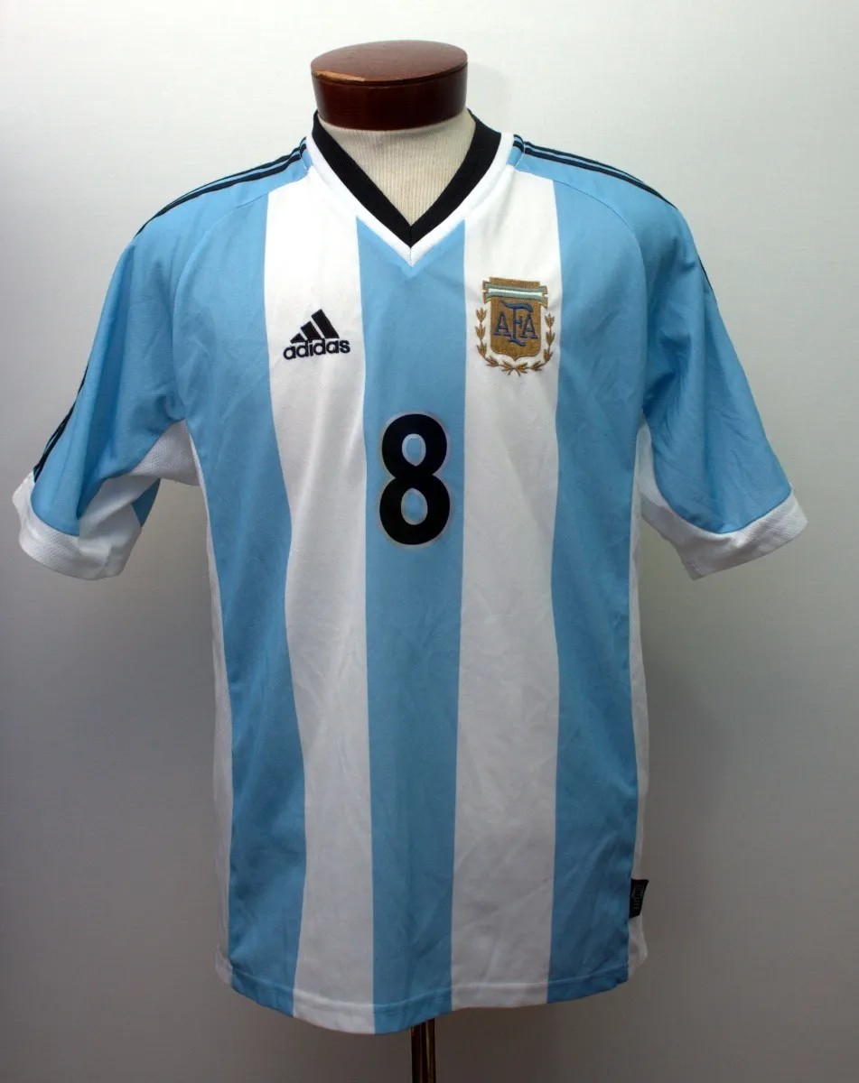 Primera equipación de Argentina 2001