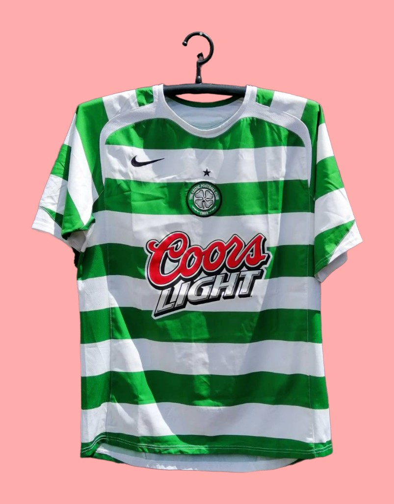Primera equipación de Celtic 06-07