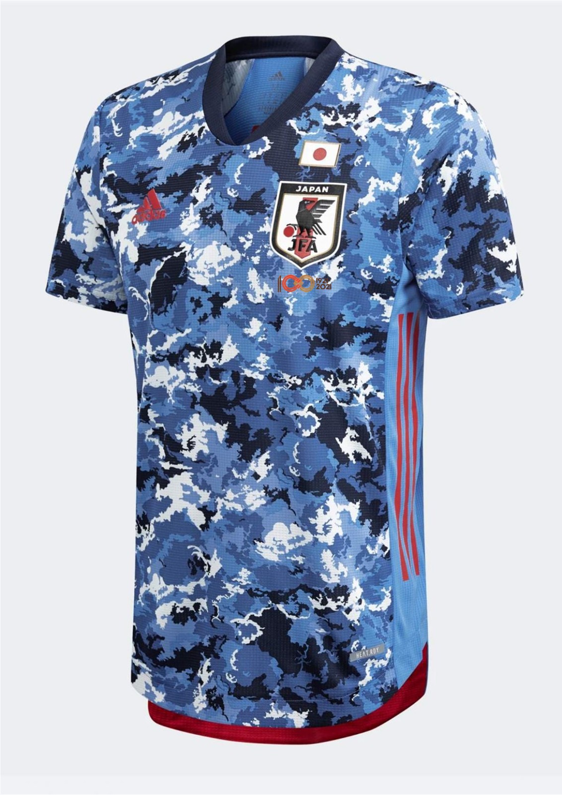 Primera equipación de Japón 2021