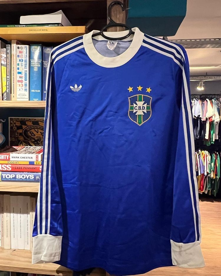 Segunda equipación de Brasil 1979
