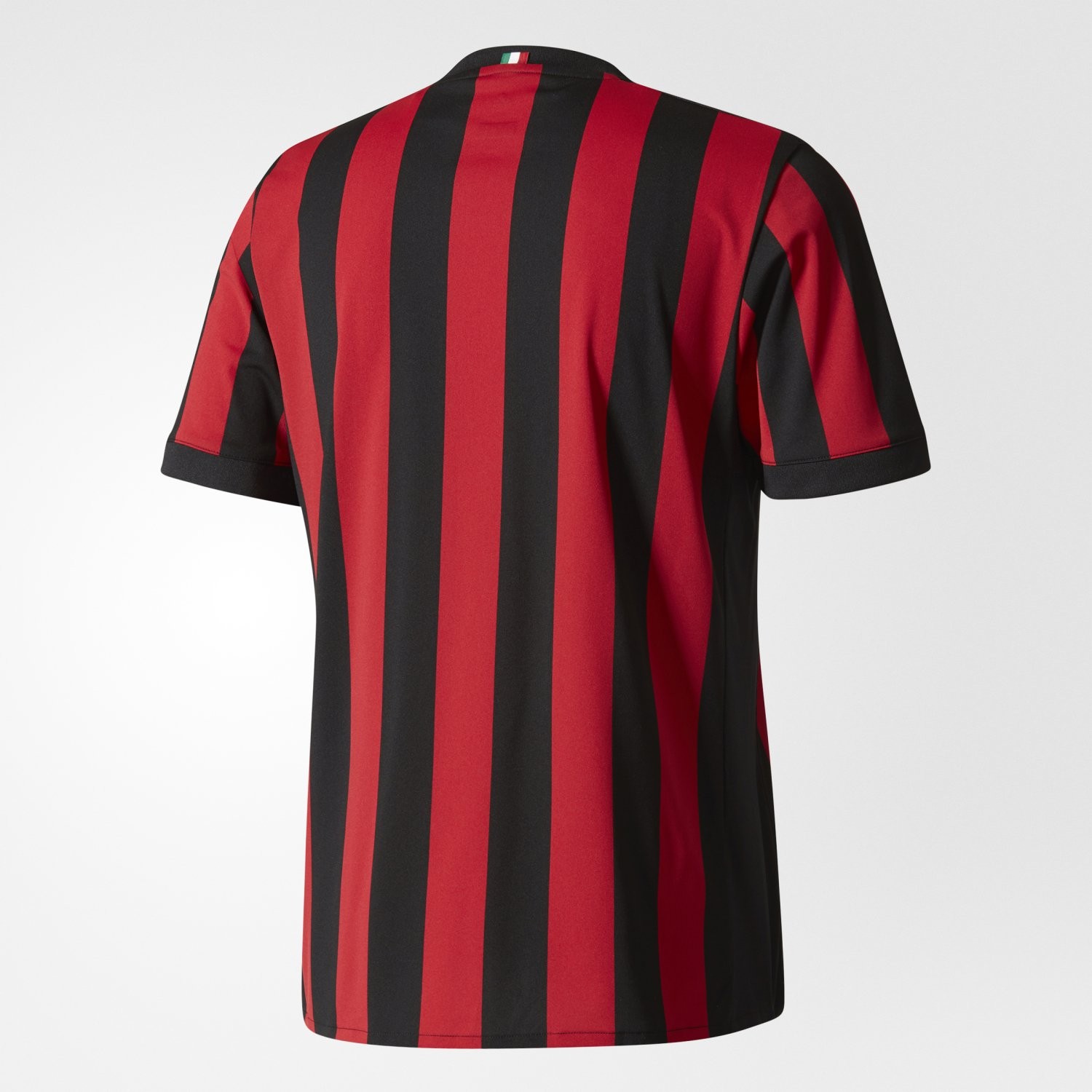 AC Milan 17-18 Local 3