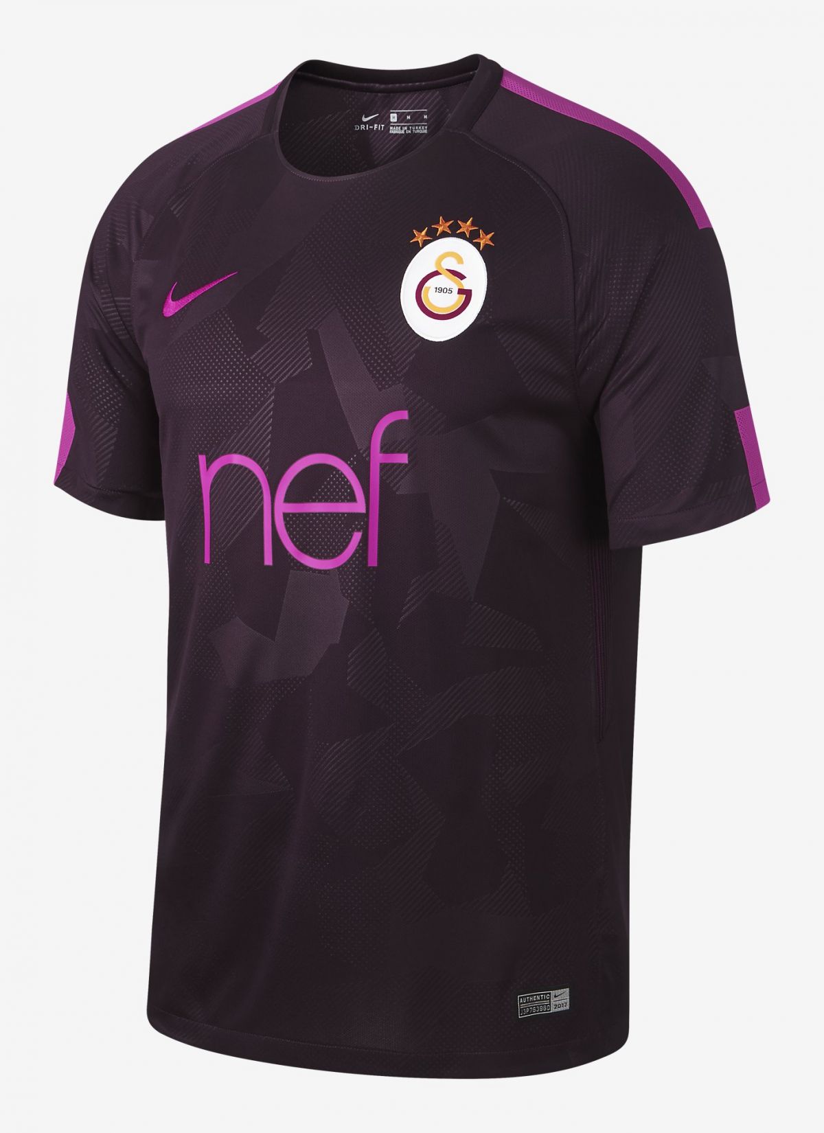 Tercera equipación de Galatasaray 17-18