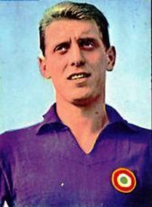 Primera equipación de Fiorentina 66-67