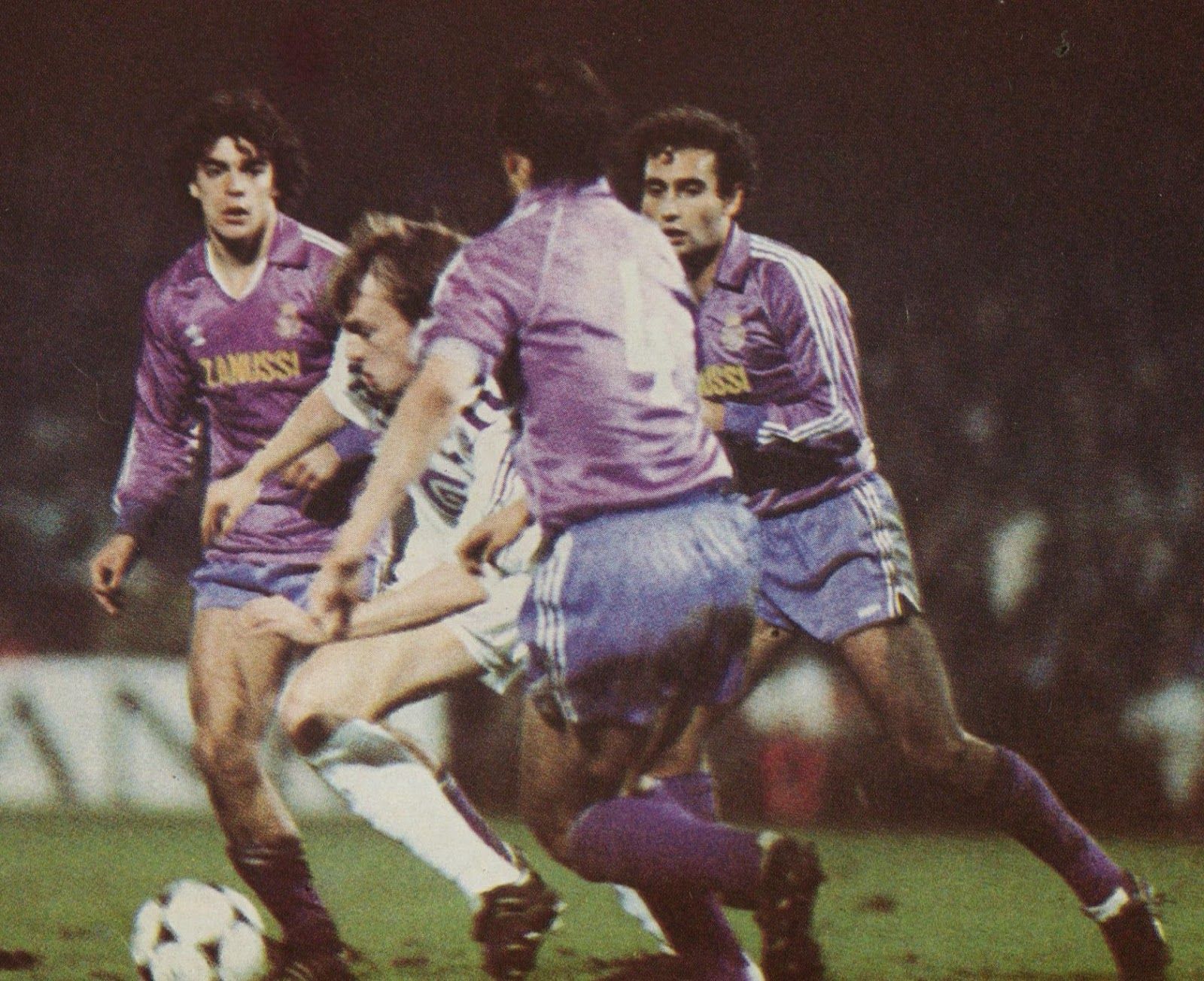 Real Madrid 84-85 Visitante 2