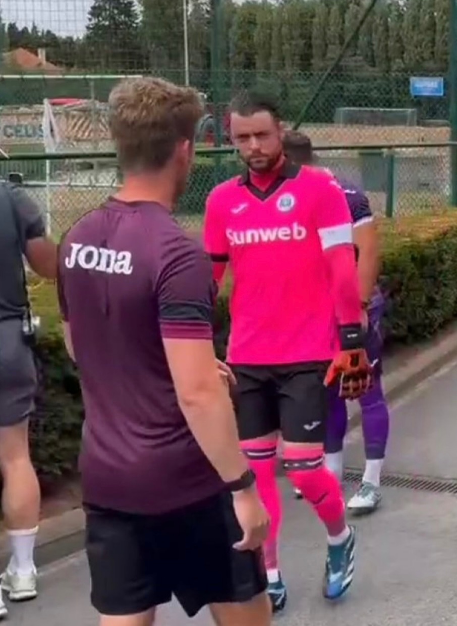 RSC Anderlecht 25-26 Portero 2