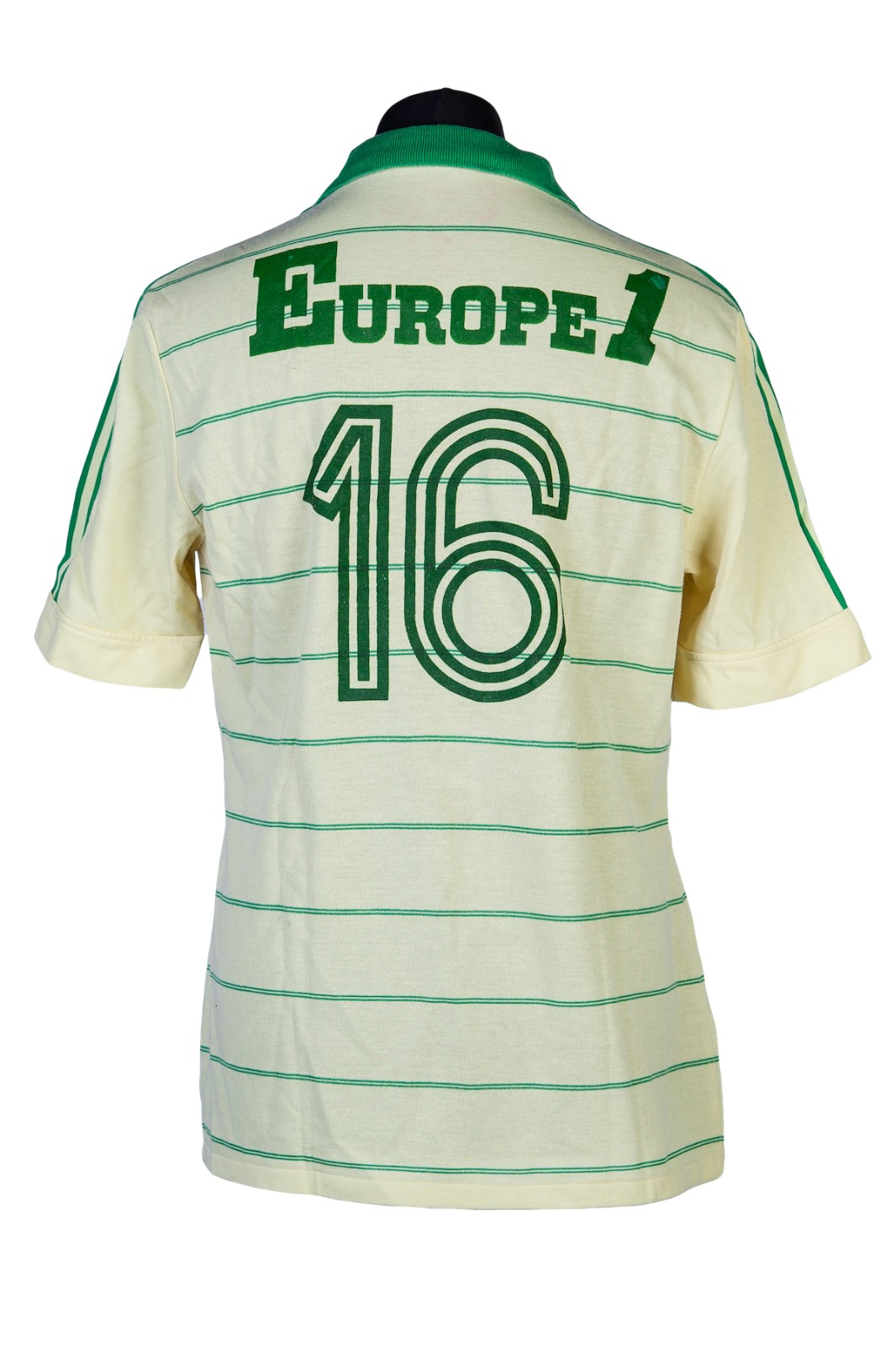 FC Nantes 84-85 Visitante 2
