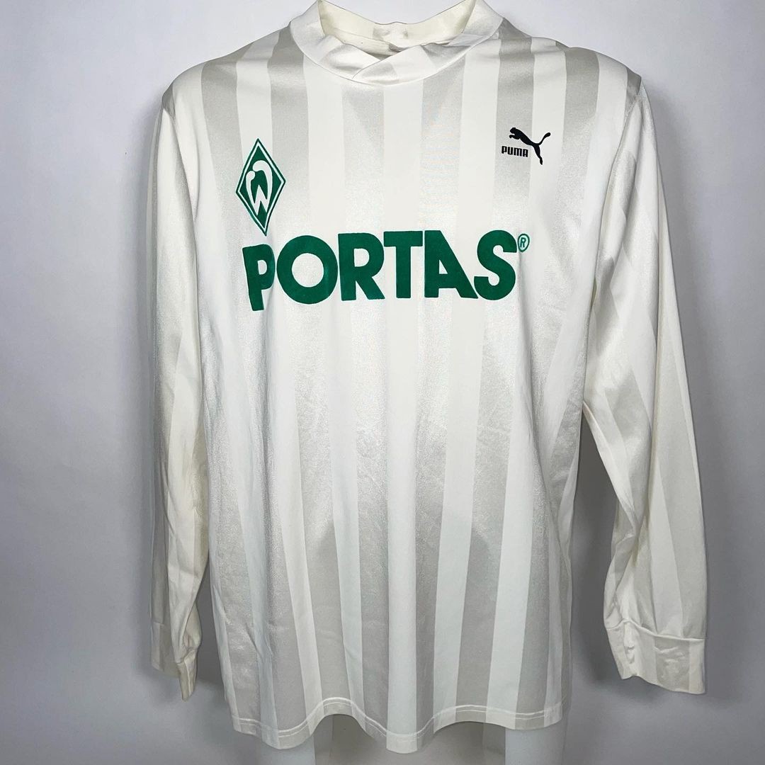 Primera equipación de Werder Bremen 91-92