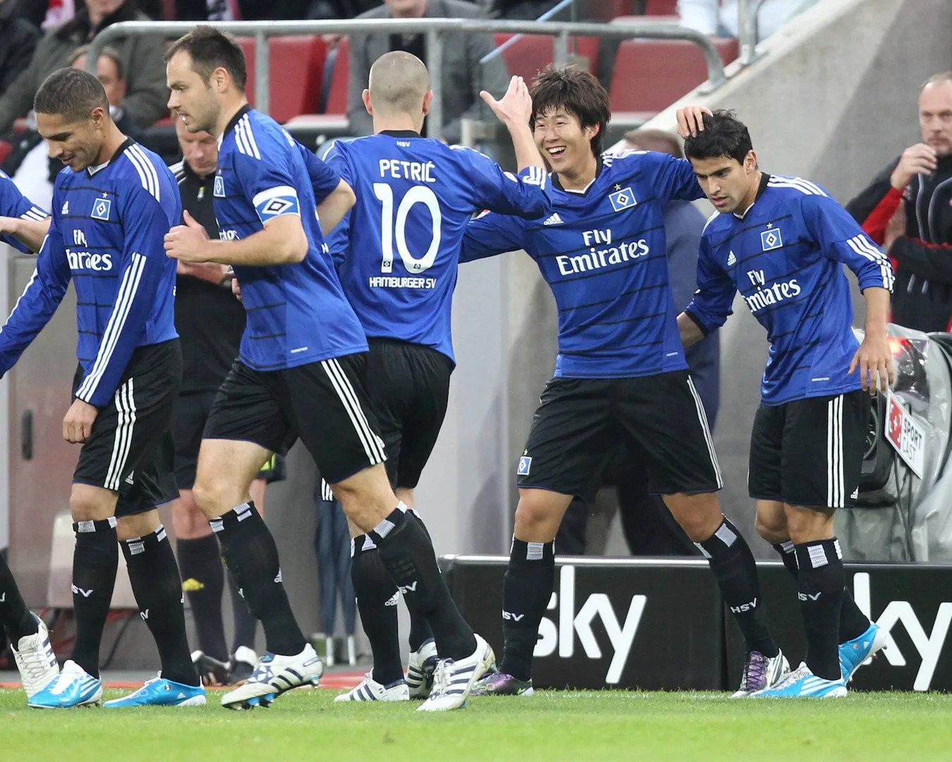 Hamburger SV 10-11 Visitante 4