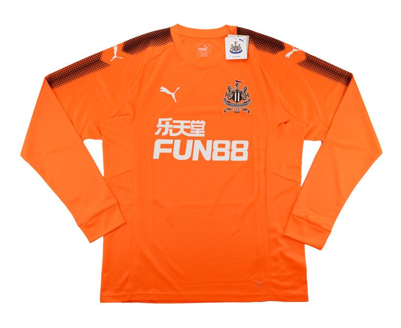 Newcastle United 17-18 Portero