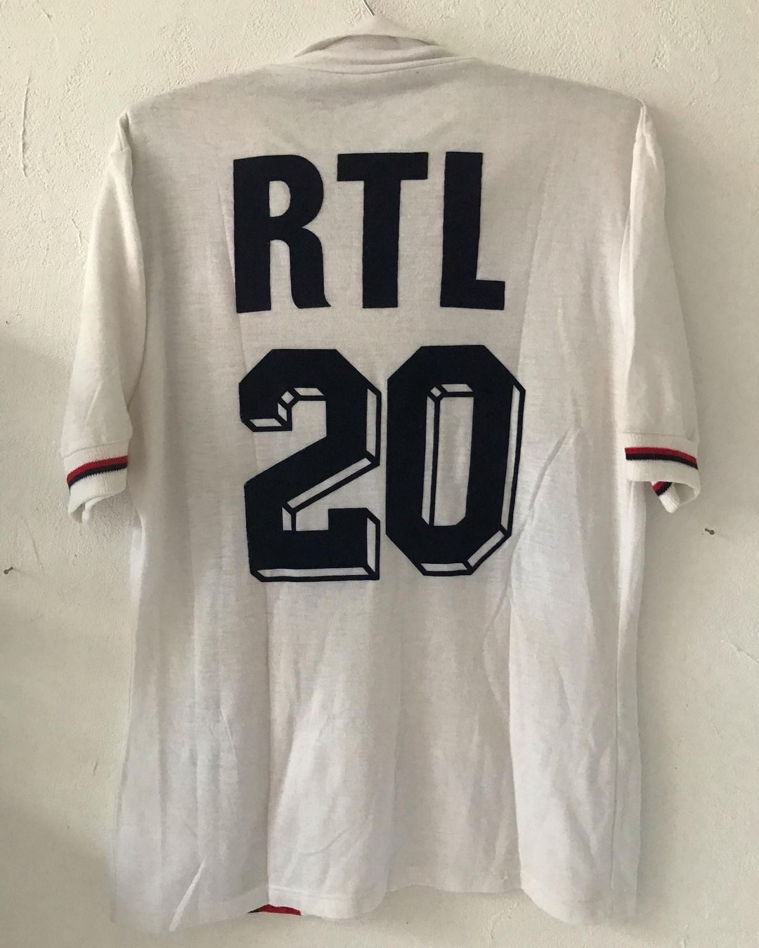 Paris Saint-Germain 83-84 Especial 3