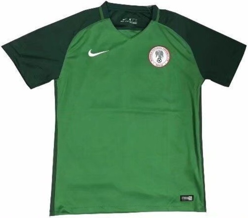 Primera equipación de Nigeria 2017