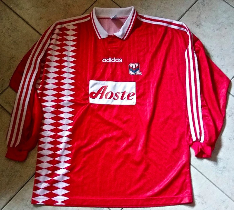 Tercera equipación de Olympique de Lyon 95-96