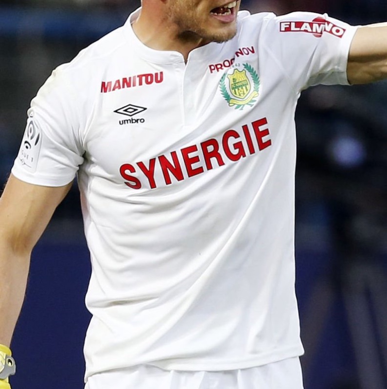 Equipación de portero de Nantes 16-17