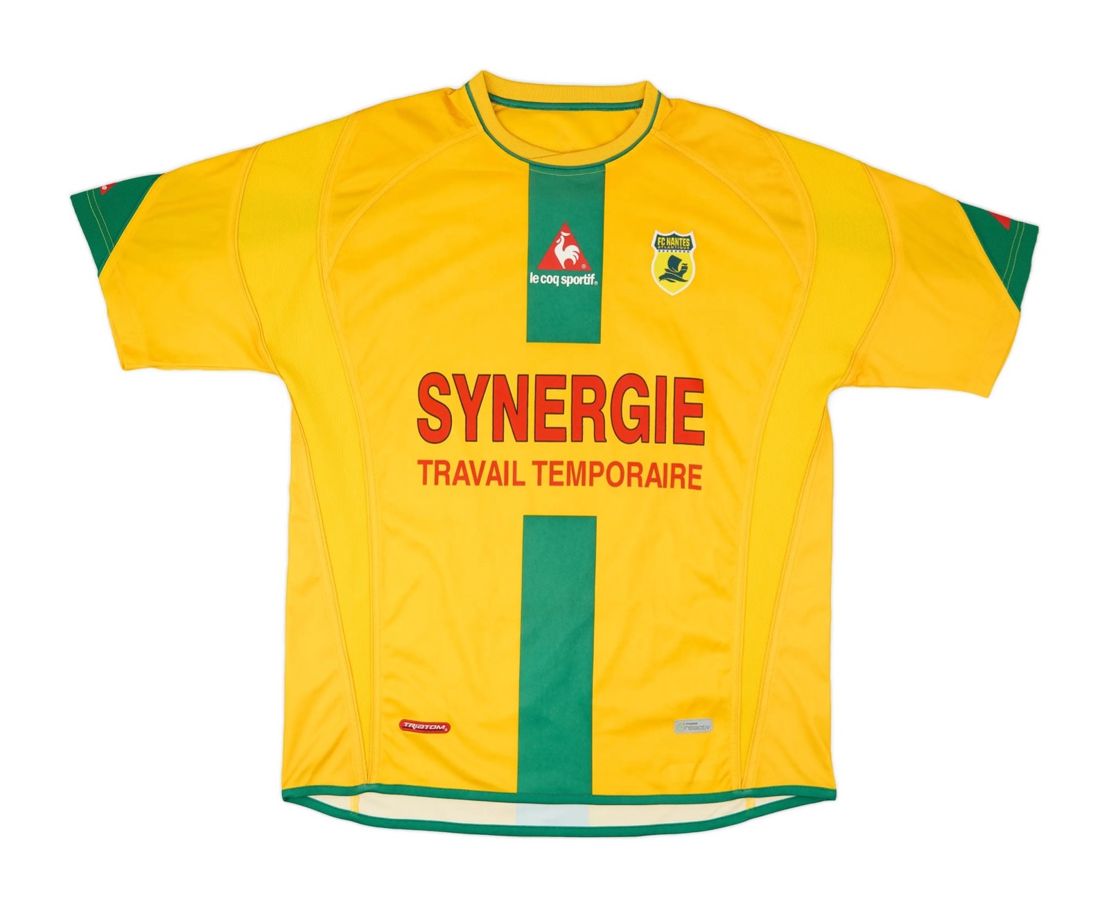 Primera equipación de Nantes 04-05