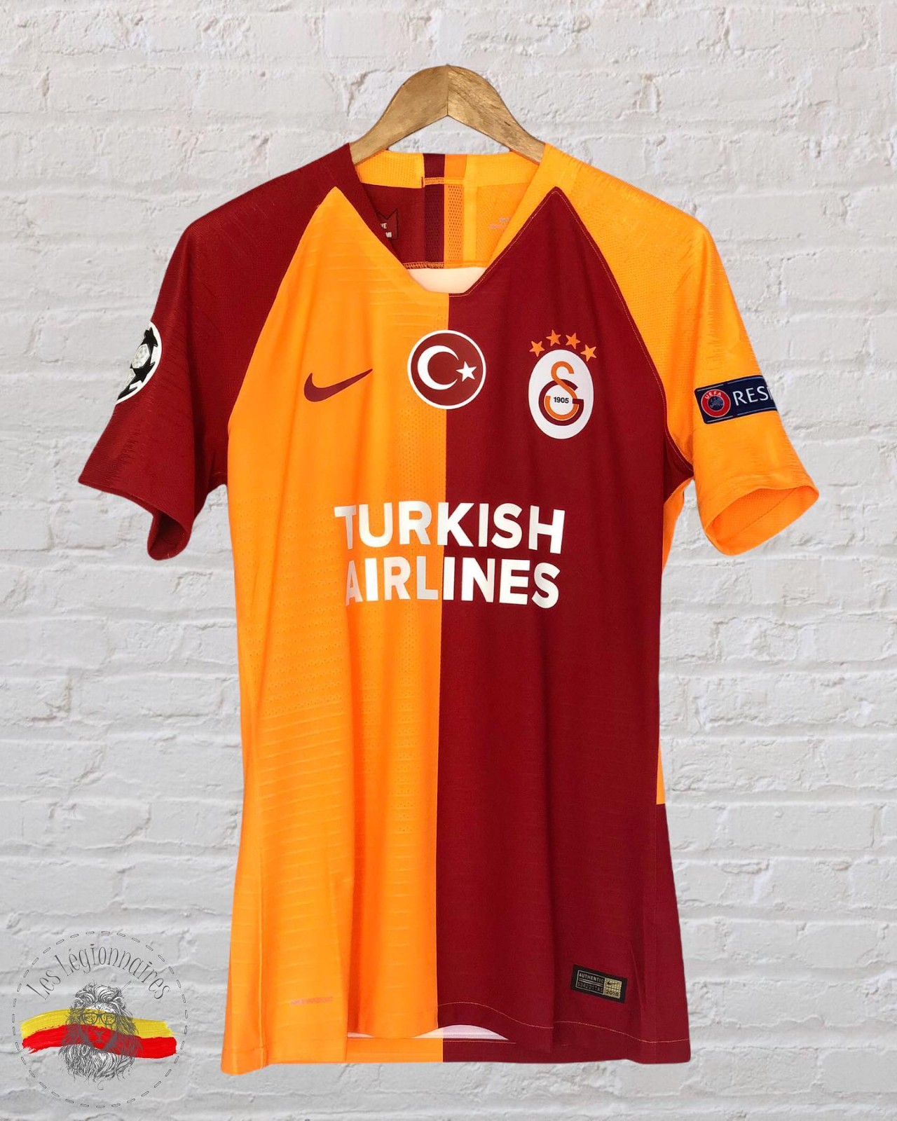 Equipación especial de Galatasaray 18-19