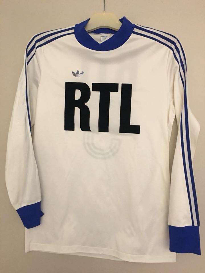 Primera equipación de Olympique de Marsella 80-81