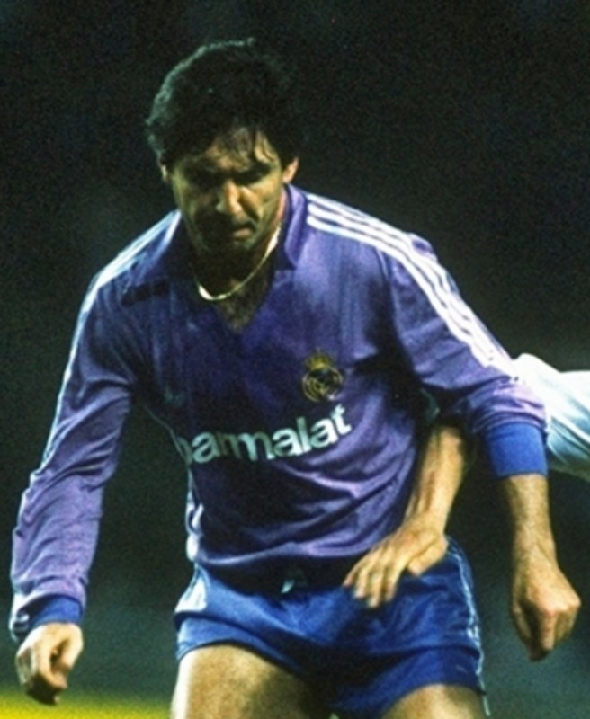 Real Madrid 85-86 Visitante 2