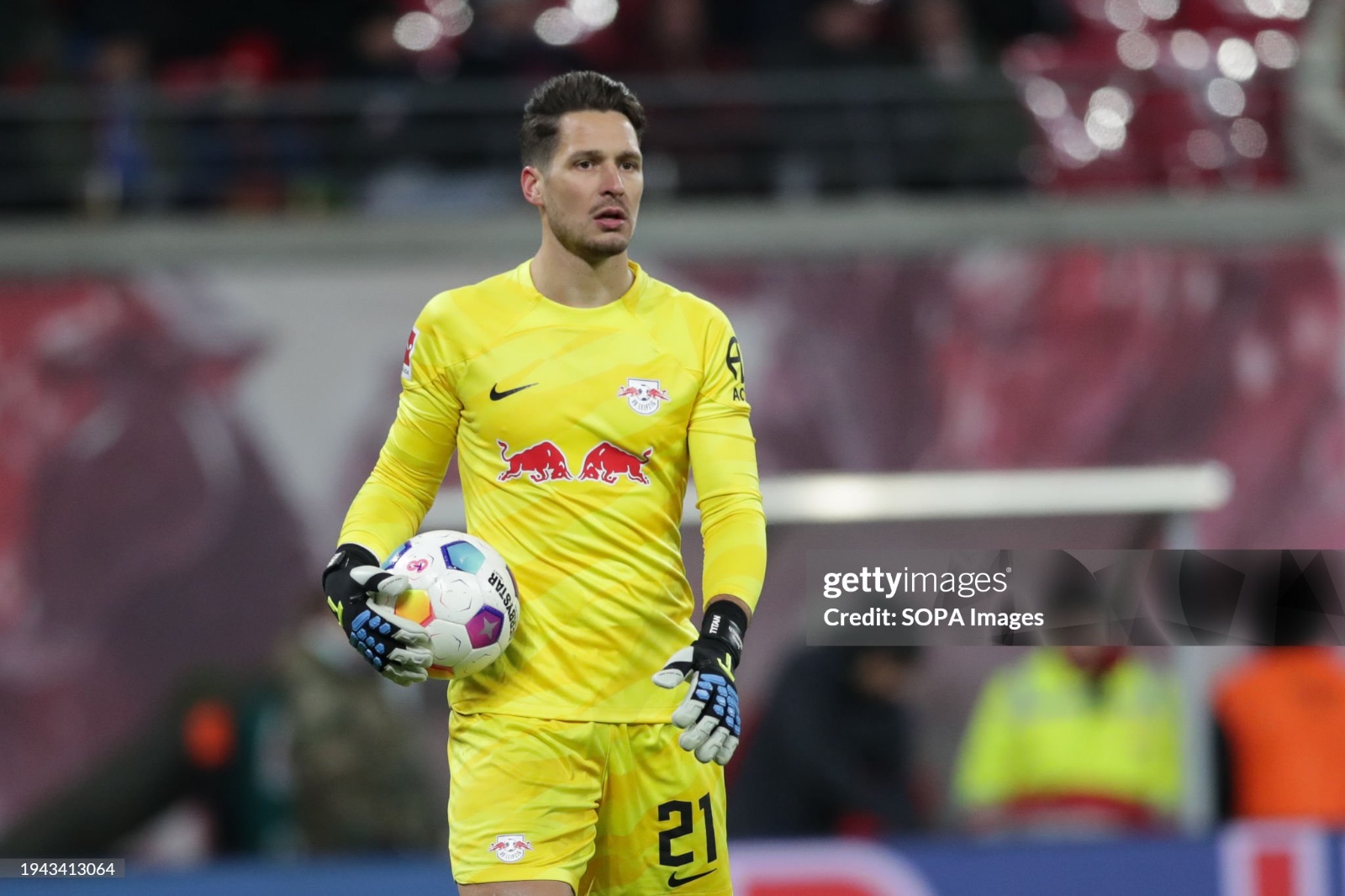 RB Leipzig 23-24 Portero 2