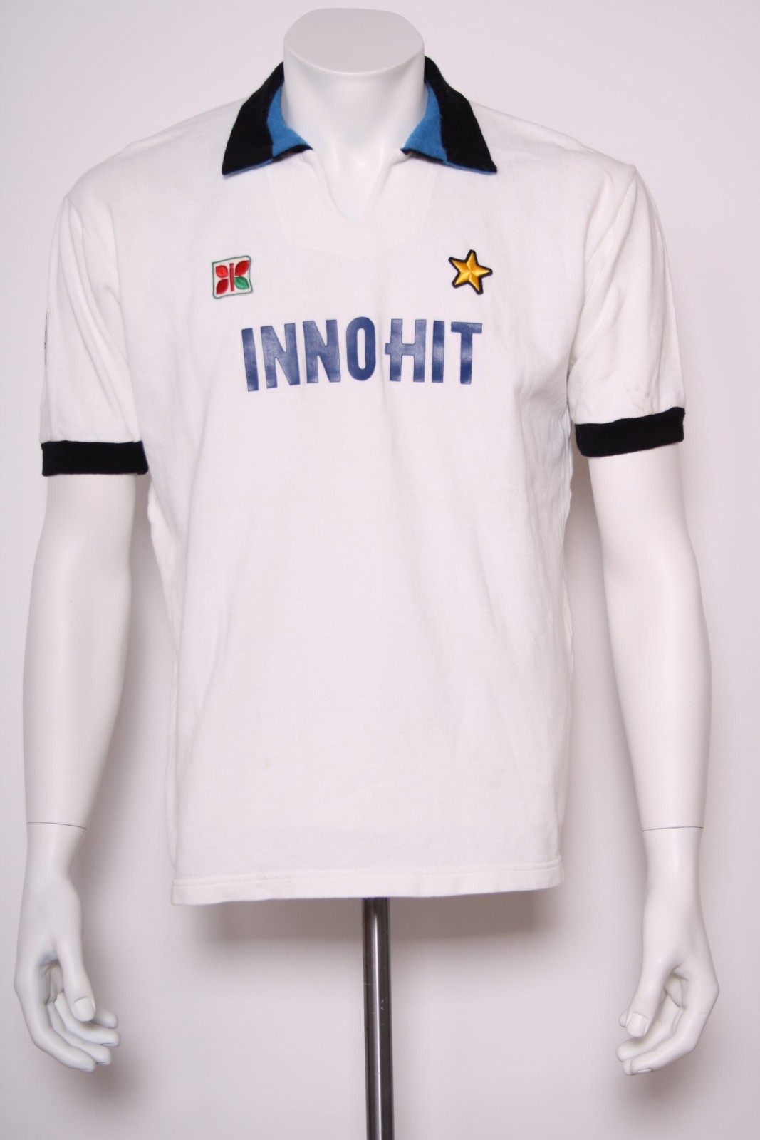 Segunda equipación de Inter de Milán 81-82