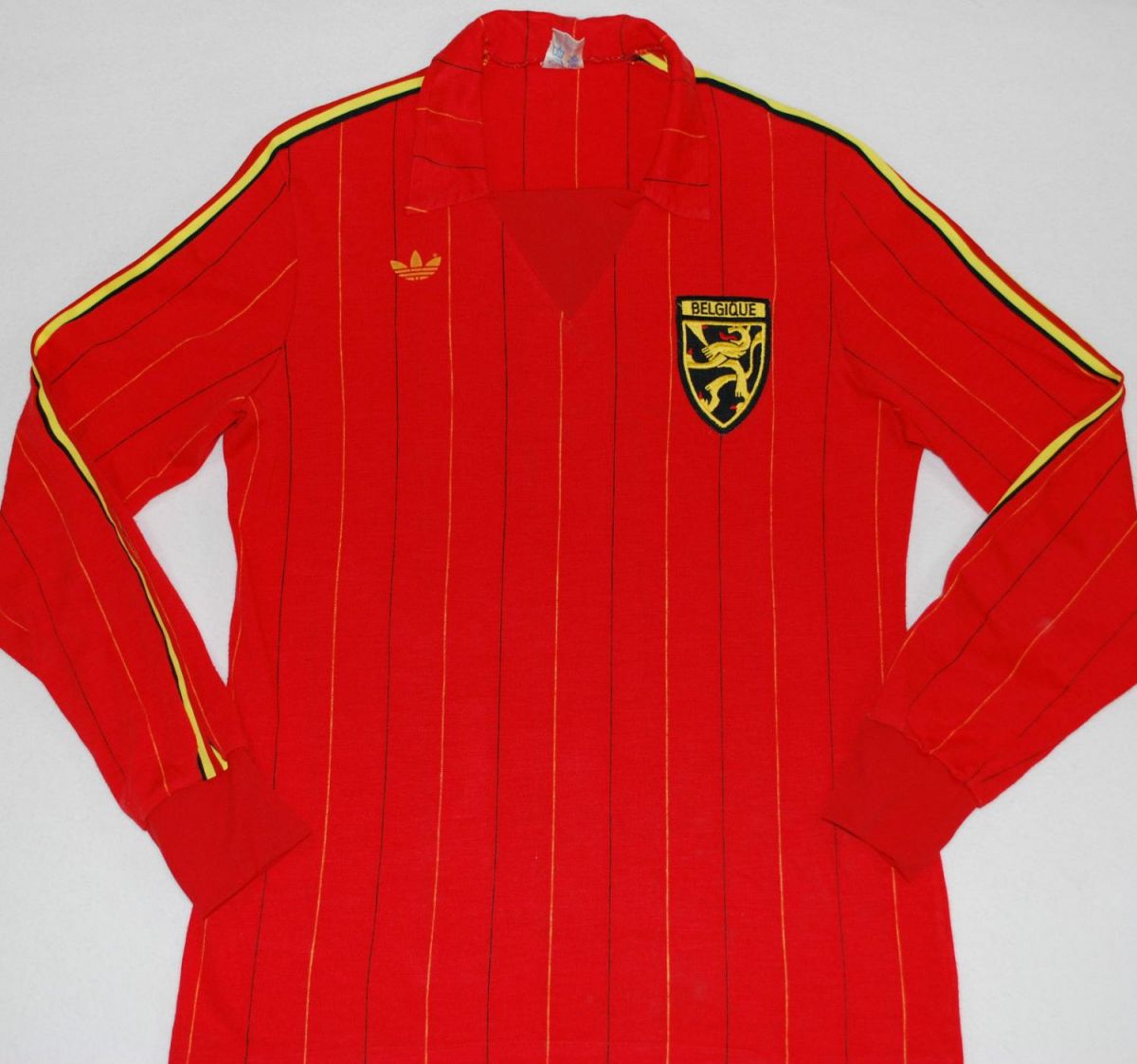 Primera equipación de Bélgica 1976