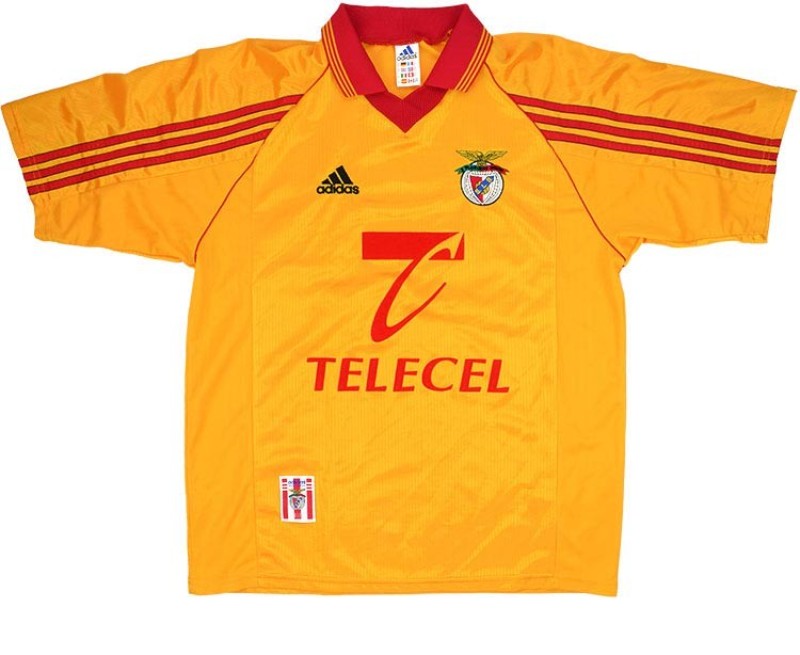 Segunda equipación de Benfica 98-99