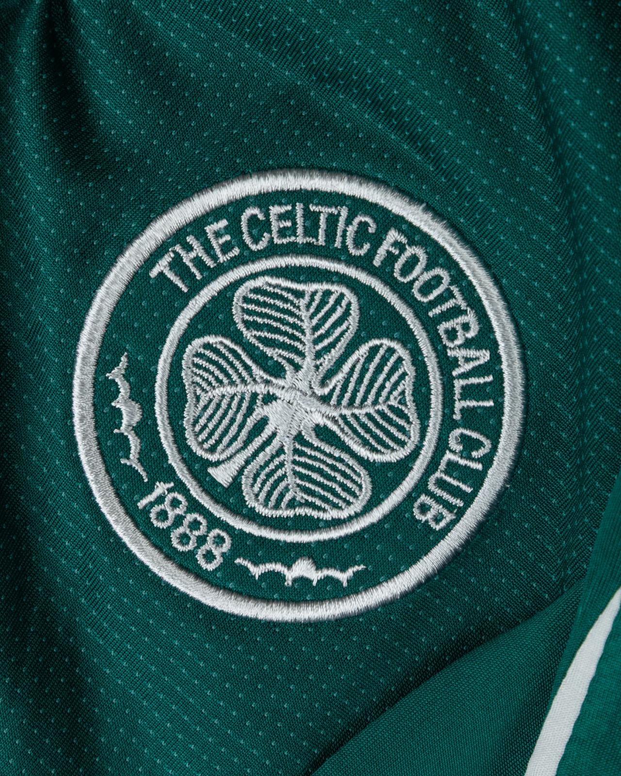 Celtic FC 04-05 Visitante 3