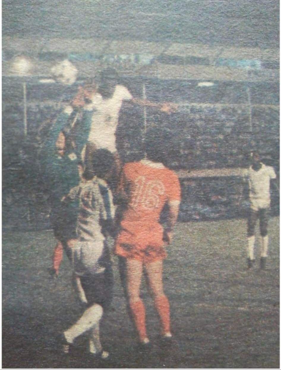 Corea del Sur 1983 Local 4