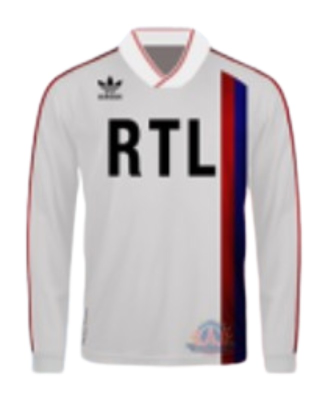 Primera equipación de Paris Saint-Germain 87-88