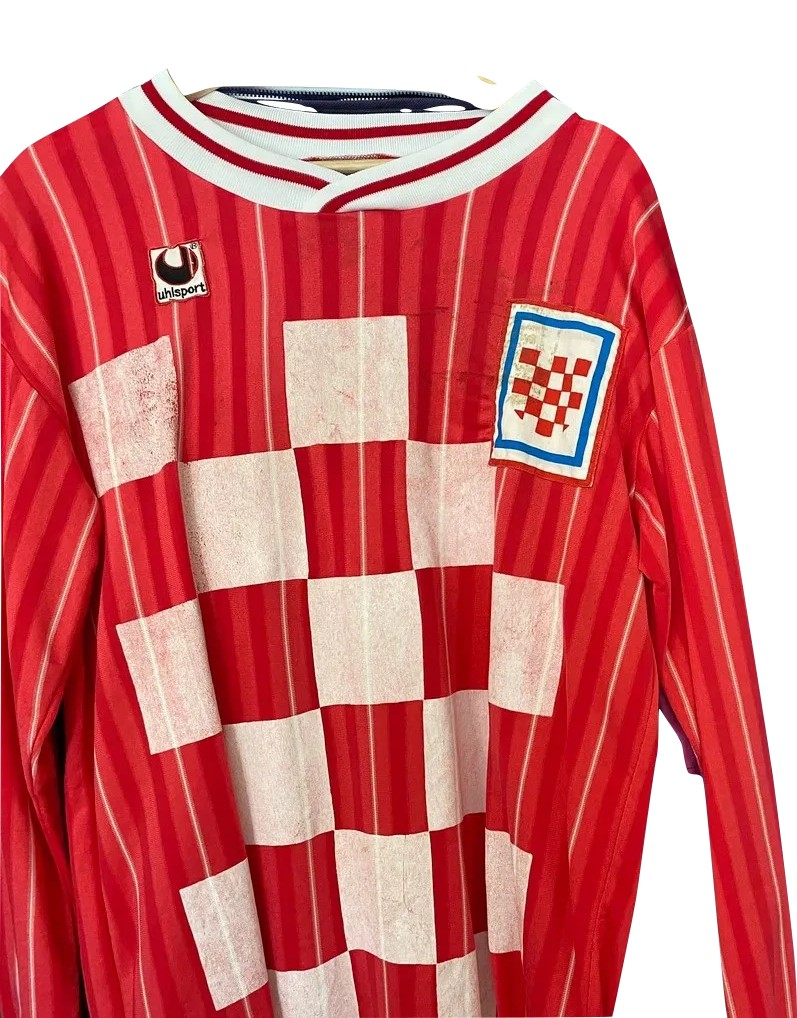 Primera equipación de Croacia 1990