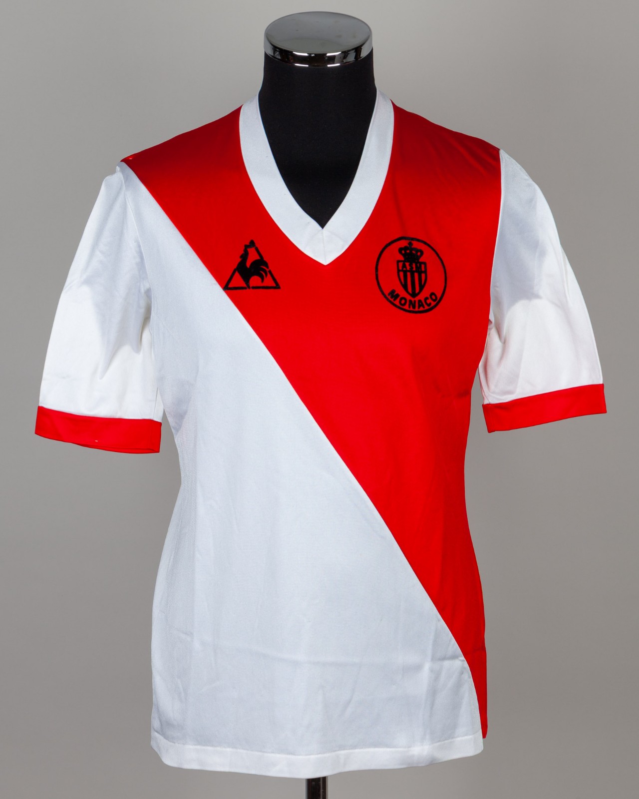 Equipación especial de Monaco 81-82