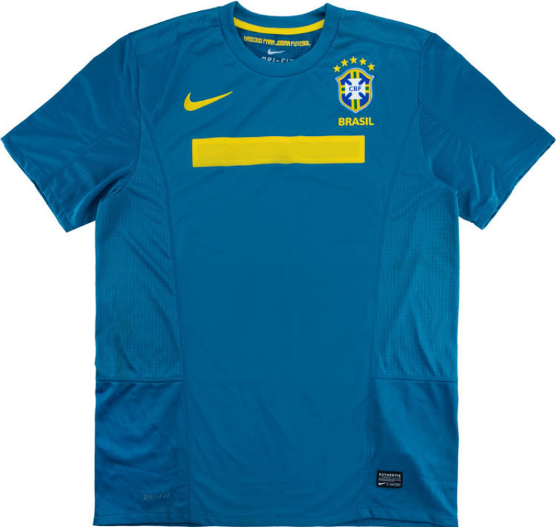 Brasil 2011 Visitante 2