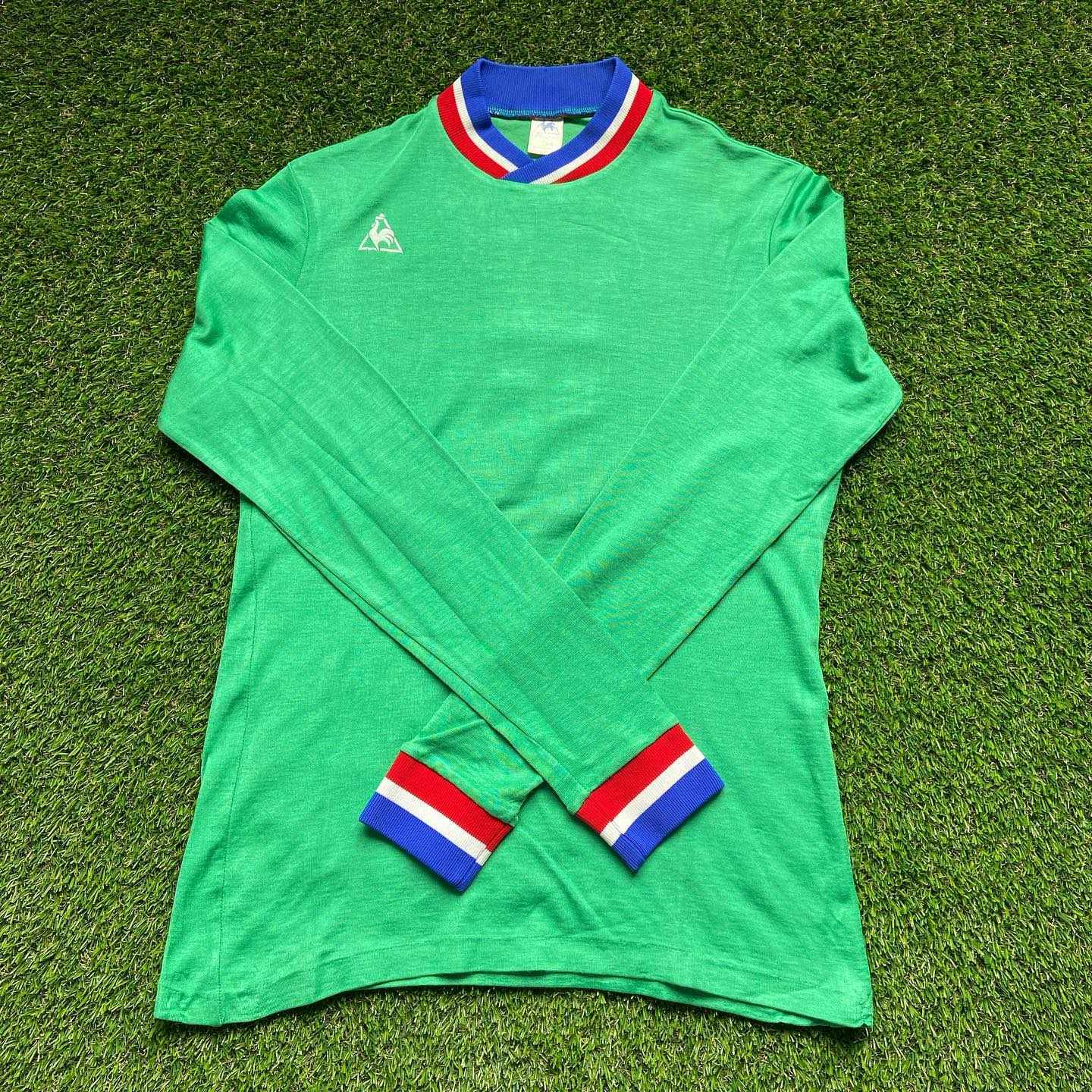 Equipación especial de Saint-Étienne 75-76