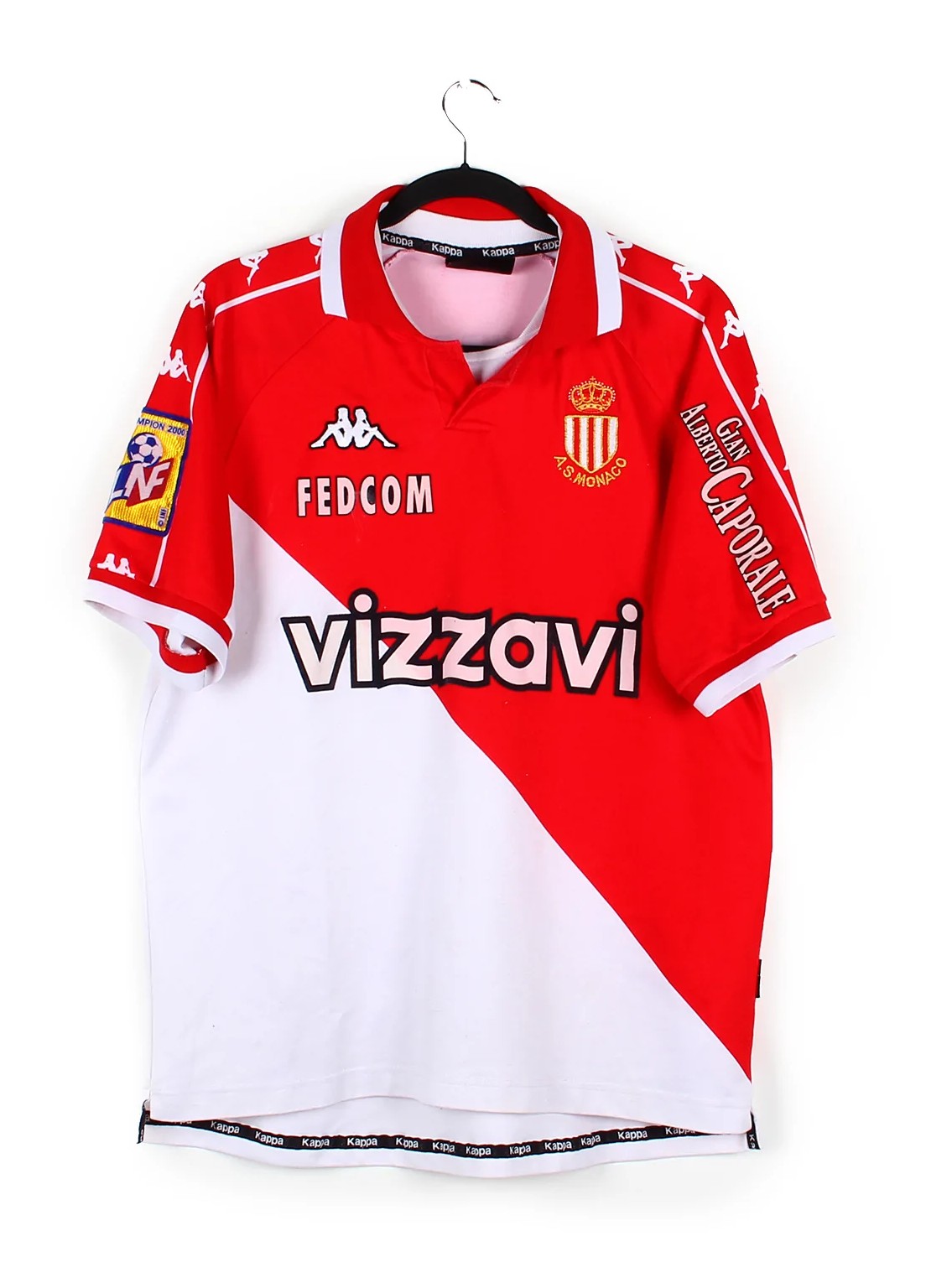 Primera equipación de Monaco 00-01
