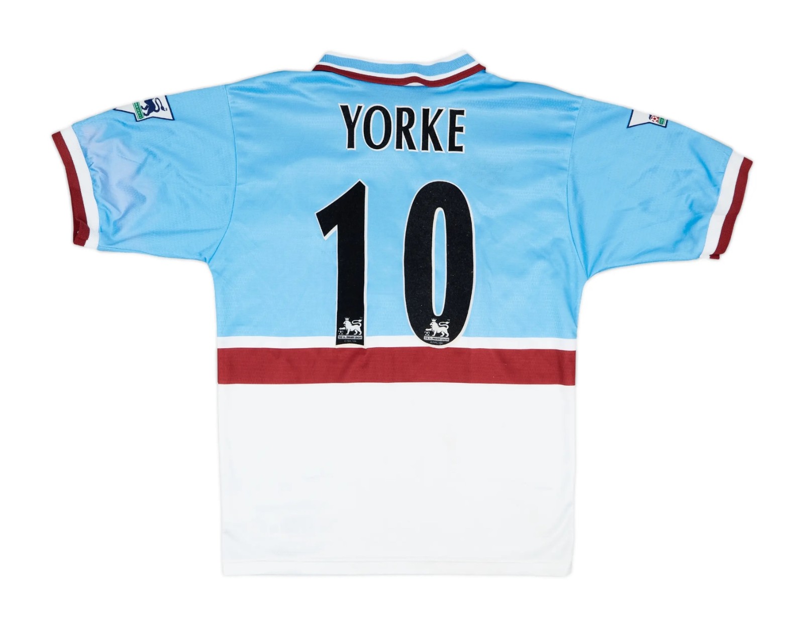 Aston Villa 97-98 Visitante 2