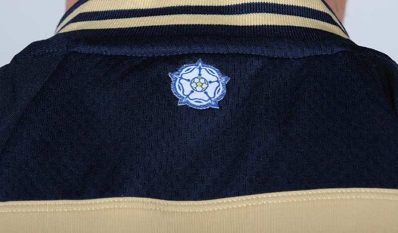 Leeds United 13-14 Visitante 2