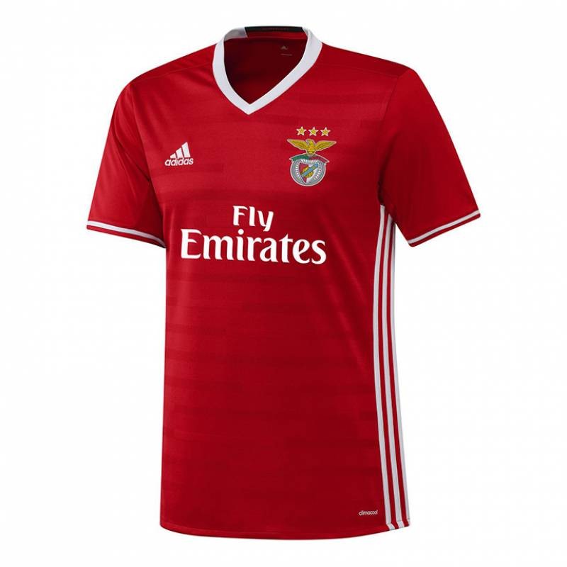 SL Benfica 16-17 Local 3