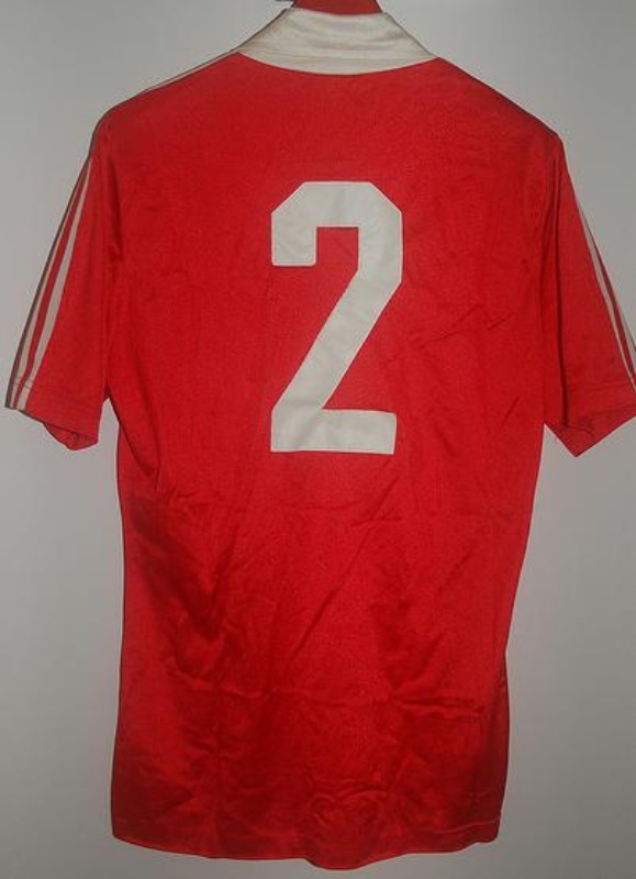 Sevilla FC 81-82 Visitante 2