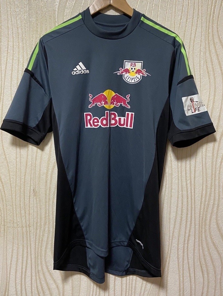 Equipación de portero de Leipzig 12-13