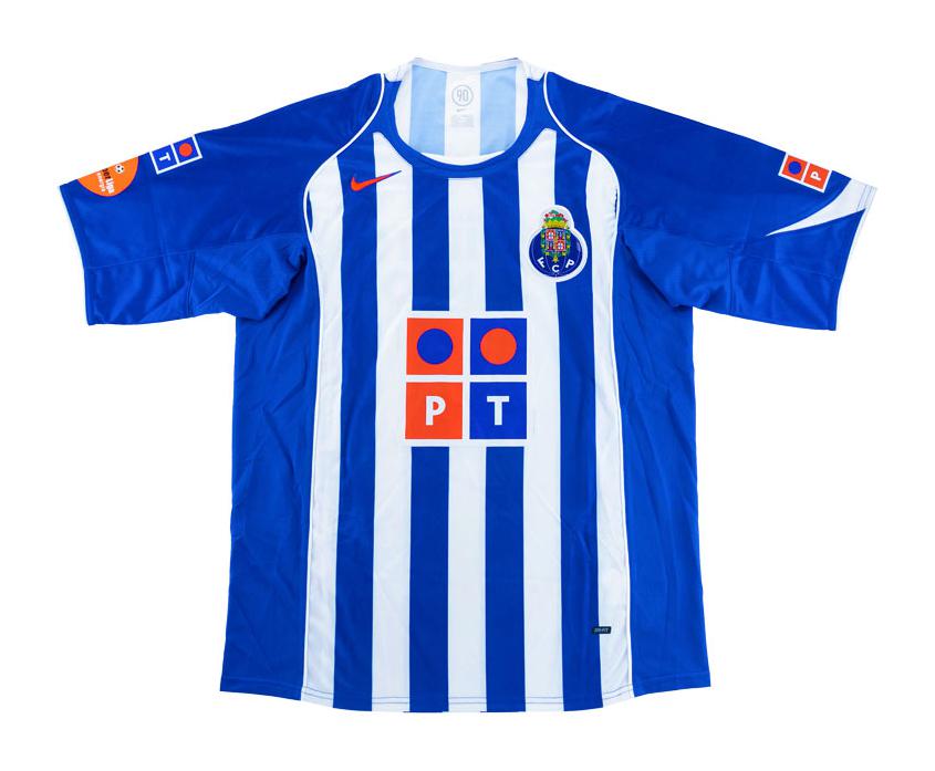 Primera equipación de Oporto 04-05